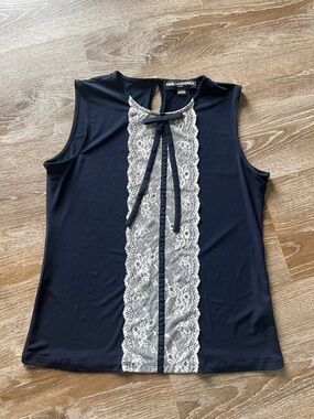 Karl Lagerfeld Paris Navy and Cream Lace Top size M